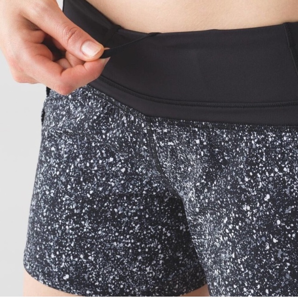 Lululemon Splatter Abstract Speed Up Black Running Shorts
